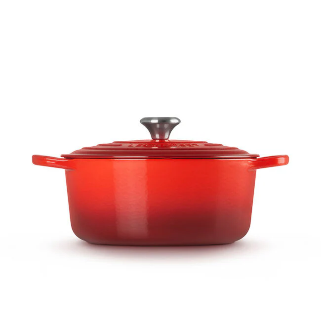 Le Creuset 6.7 Litre Round Dutch Oven, Cerise - Image 3