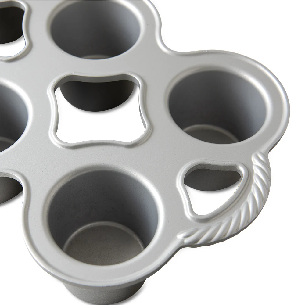 Nordic Ware 3/4 Cup Grand Popover Pan - Image 2