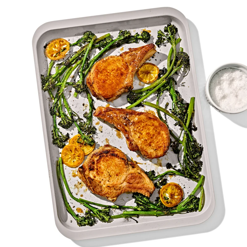 OXO PRO Ceramic Coated Half Sheet Pan, 30 x 42 cm - Image 3